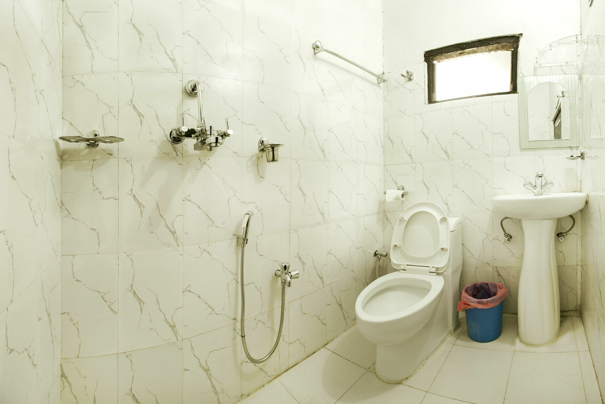 Sauraha Nana Hotel Экстерьер фото